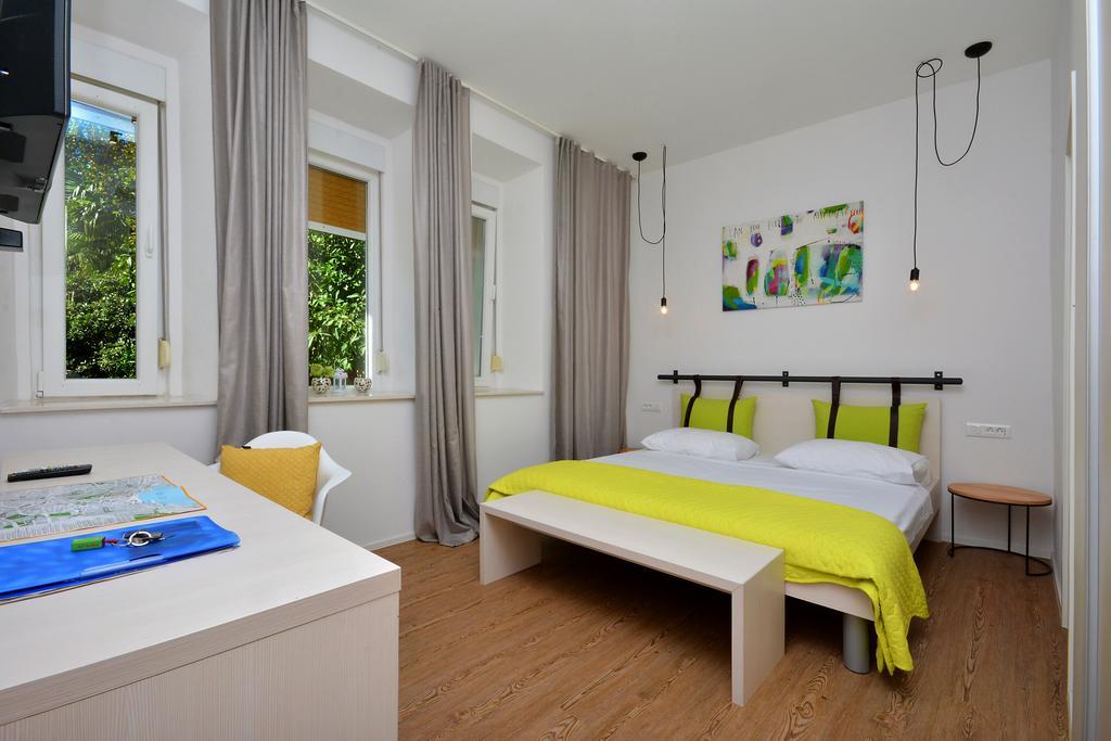 Bonum Rooms Split Exterior photo