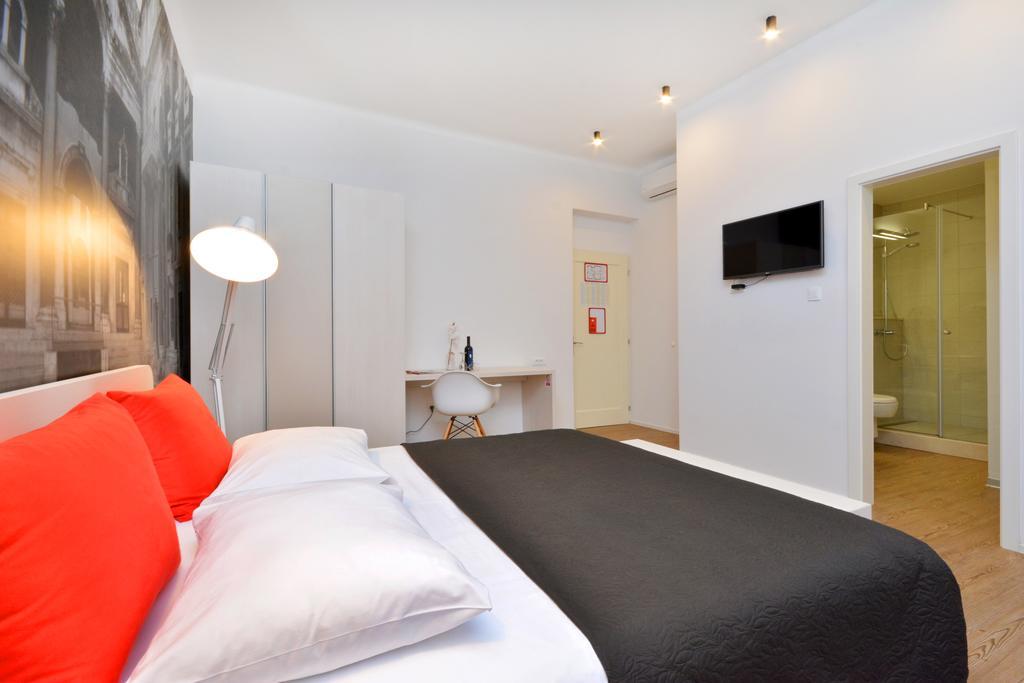 Bonum Rooms Split Exterior photo
