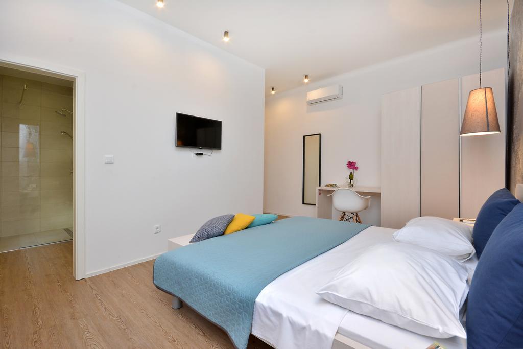 Bonum Rooms Split Exterior photo